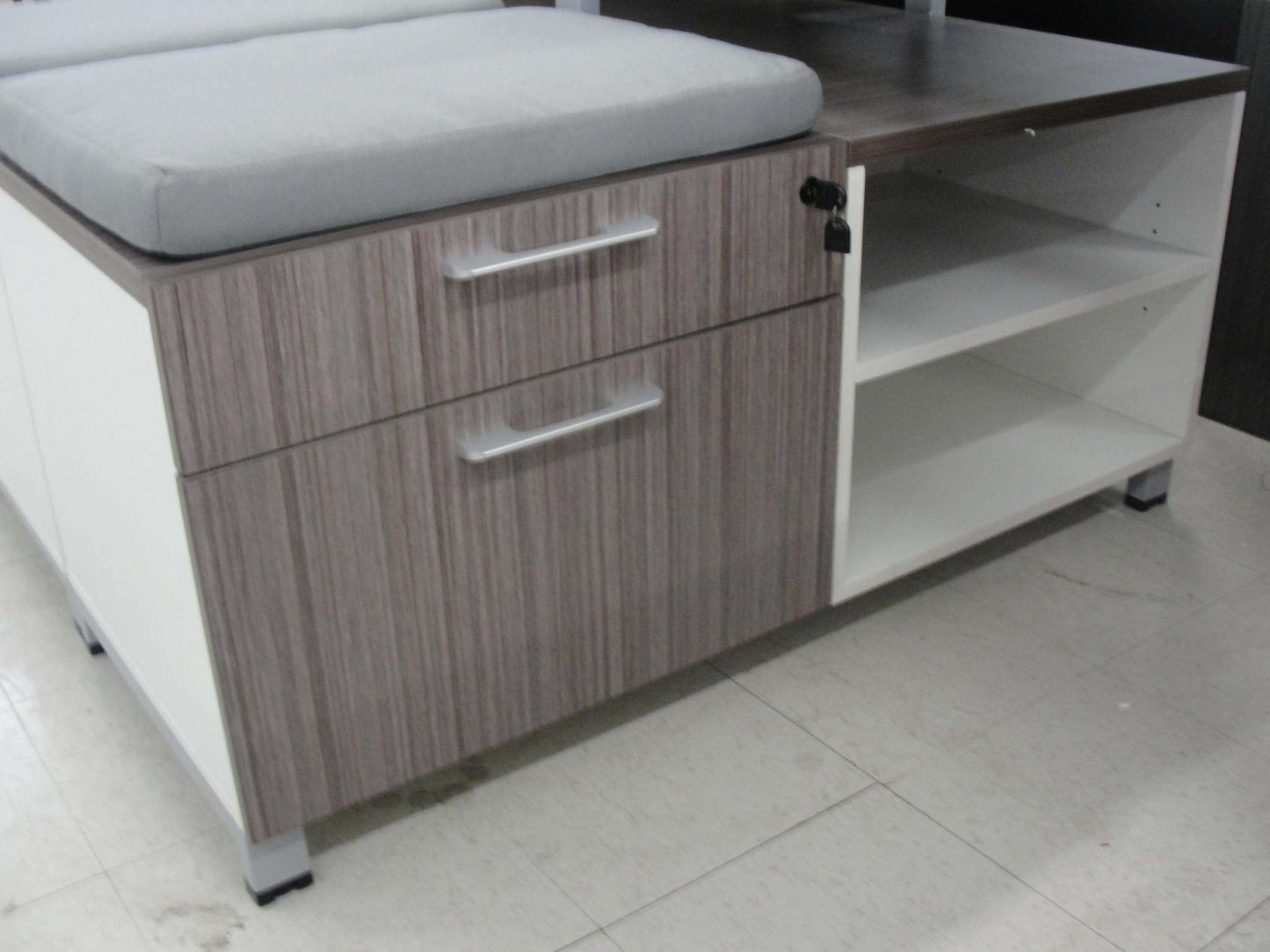 Boss Simple System Double Wide Workstation w - Side Storage. Office Furniture located in Mission Viejo, Orange County, CA 33.619850, -177.680500