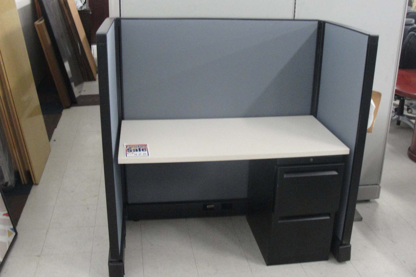 Herman Miller Telemarketing Cubicle. Office Furniture located in Mission Viejo, Orange County, CA 33.619850, -177.680500