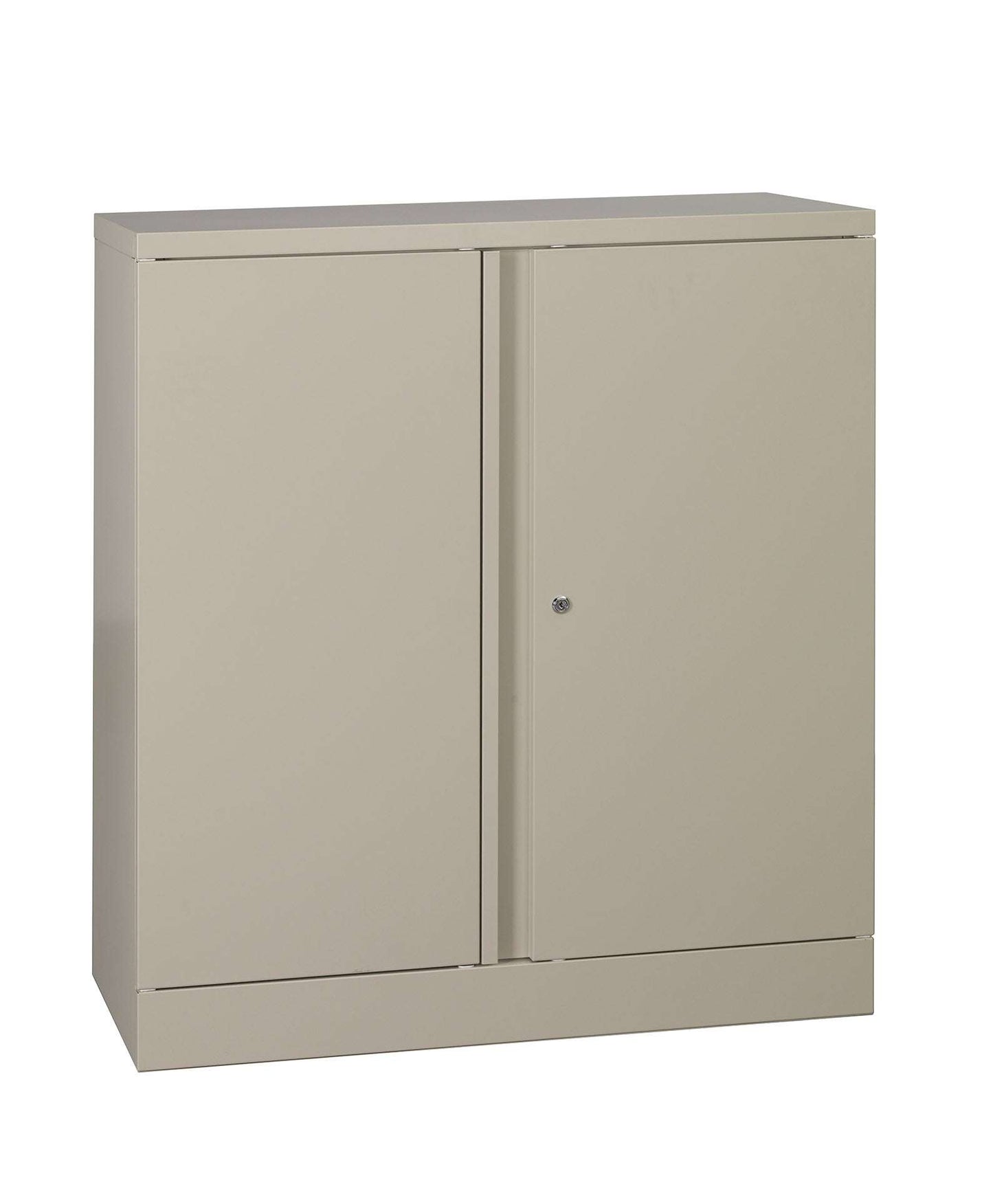 Small Metal Storage Cabinet. Office Furniture located in Mission Viejo, Orange County, CA 33.619850, -177.680500