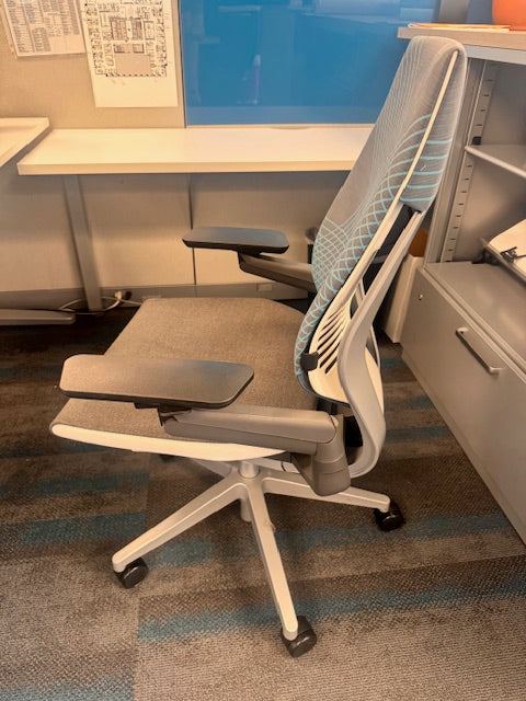Steelcase "Gesture" Pnuematic Task Chair - Pre Owned