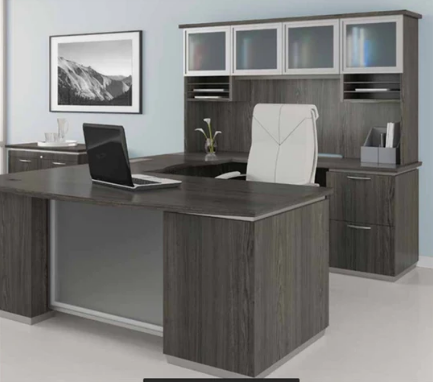 Tuxedo U Shape Desk with Hutch. Office Furniture located in Mission Viejo, Orange County, CA 33.619850, -177.680500