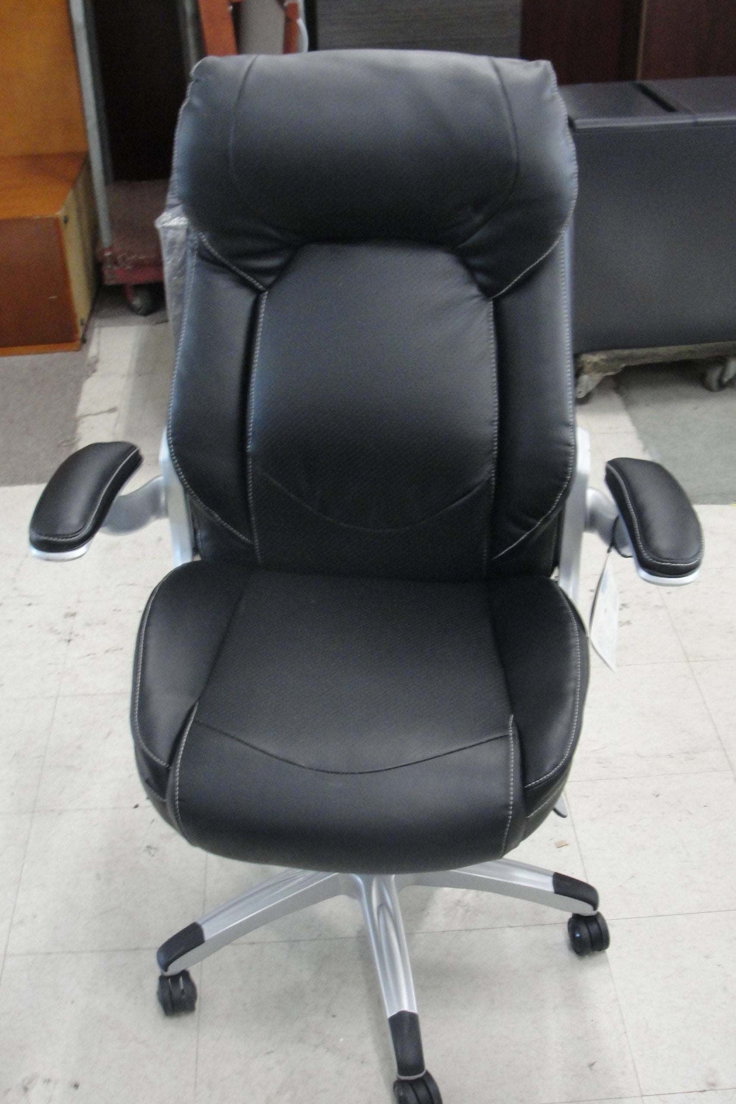Lay Z Boy Executive Black Leather Chair